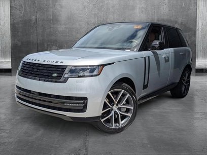 New 2025 Land Rover Range Rover SE