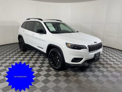 Used 2023 Jeep Cherokee Altitude Lux