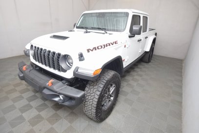 Used 2025 Jeep Gladiator Mojave