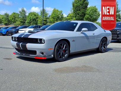 Certified 2022 Dodge Challenger R/T w/ Blacktop Package