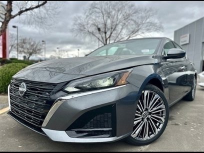 New 2025 Nissan Altima 2.5 SL