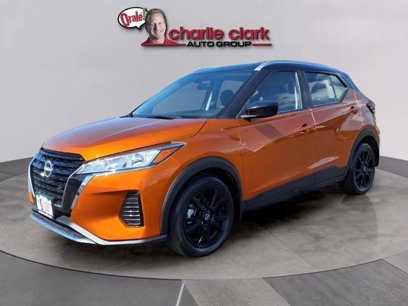 Certified 2024 Nissan Kicks SV