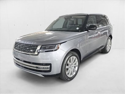 New 2025 Land Rover Range Rover SE