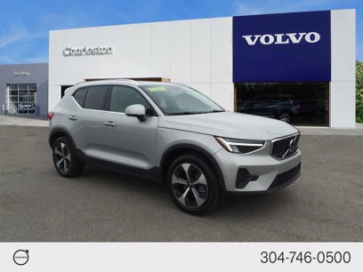 Certified 2023 Volvo XC40 B5 Plus w/ Protection Package Premier