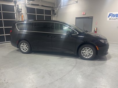 New 2025 Chrysler Voyager LX
