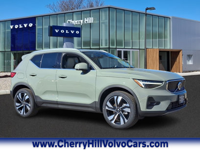 New 2025 Volvo XC40 B5 Ultra w/ Climate Package