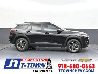 Used 2024 Chevrolet Trax LT w/ Driver Confidence Package