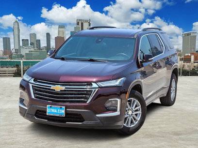 Used 2022 Chevrolet Traverse LT