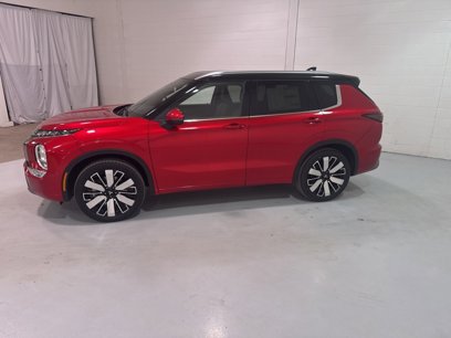 New 2025 Mitsubishi Outlander SEL