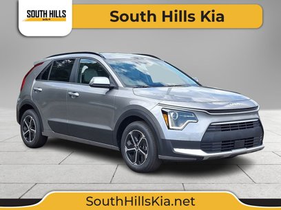 New 2025 Kia Niro EX
