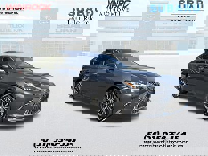 Used 2025 Lexus ES 300h w/ Premium Package