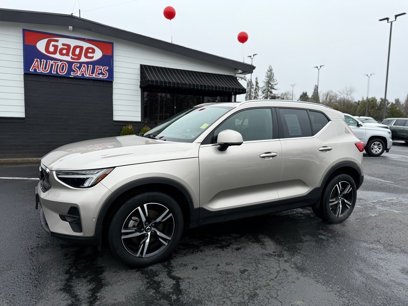 Used 2023 Volvo XC40 B5 Plus