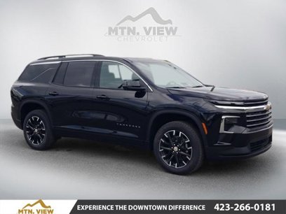 New 2025 Chevrolet Traverse LT w/ Sun and Wheel Package