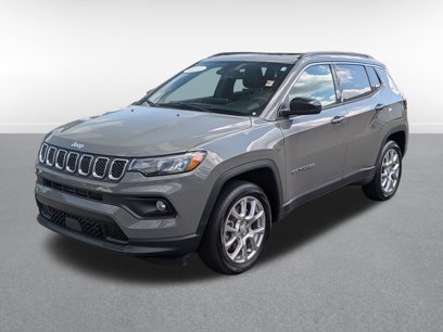 Used 2024 Jeep Compass Latitude w/ Sun and Sound Group