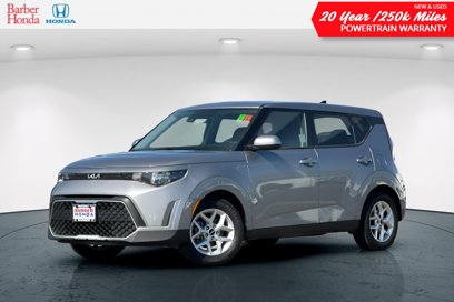 Used 2023 Kia Soul LX w/ LX Technology Package