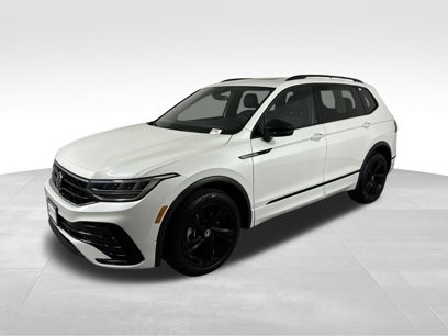 Used 2023 Volkswagen Tiguan SE R-Line