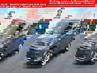 Used 2024 Kia Soul LX w/ Option Group 015