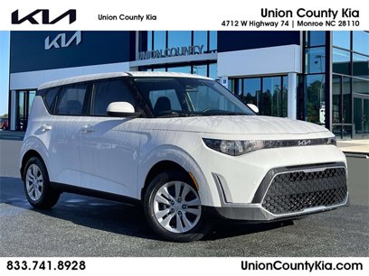New 2025 Kia Soul LX
