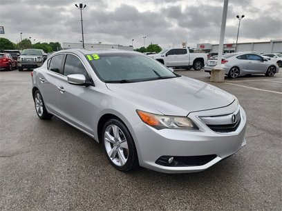 Used 2013 Acura ILX w/ Premium Package