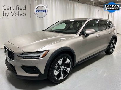 Certified 2024 Volvo V60 B5 Cross Country Plus