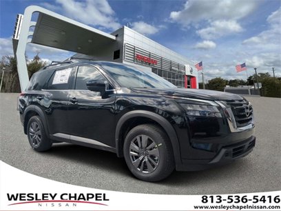 New 2025 Nissan Pathfinder SV w/ Cargo Package