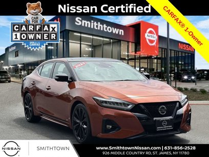 Used 2021 Nissan Maxima SR w/ Sport Mat Group