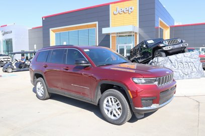 New 2025 Jeep Grand Cherokee L Laredo