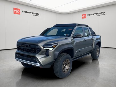 New 2025 Toyota Tacoma Trailhunter
