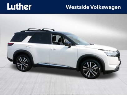 Used 2023 Nissan Pathfinder Platinum w/ Cargo Package