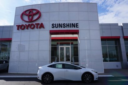 New 2025 Toyota Prius XLE