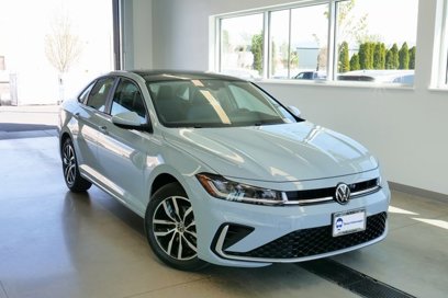 New 2025 Volkswagen Jetta SE