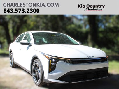 New 2025 Kia K4 EX