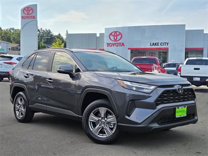New 2025 Toyota RAV4 XLE