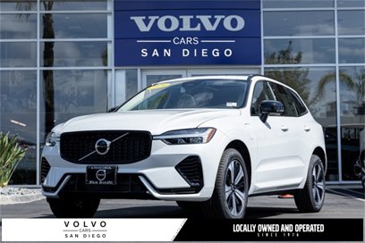 New 2025 Volvo XC60 T8 Core