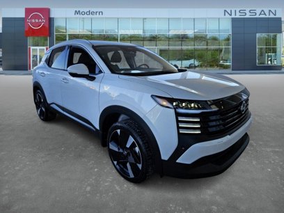 New 2025 Nissan Kicks SR