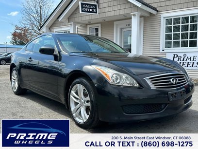 Used 2010 INFINITI G37 x w/ Premium Pkg