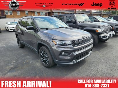 Used 2023 Jeep Compass Altitude