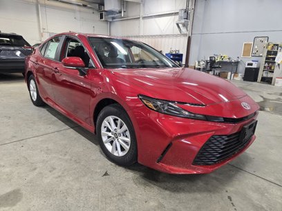 New 2025 Toyota Camry LE