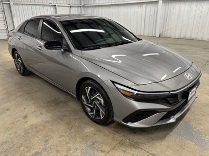 Used 2025 Hyundai Elantra Sport