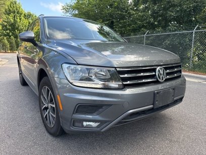 Used 2018 Volkswagen Tiguan SE