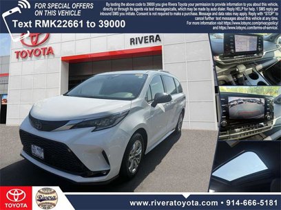 Certified 2022 Toyota Sienna XSE