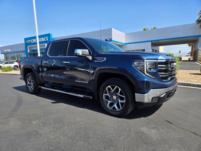 Used 2022 GMC Sierra 1500 SLT w/ SLT Premium Plus Package