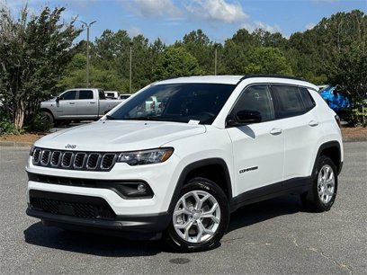 Used 2024 Jeep Compass Latitude