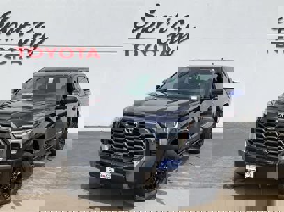 New 2025 Toyota Tundra Platinum