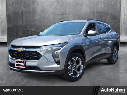 New 2025 Chevrolet Trax LT w/ Driver Confidence Package