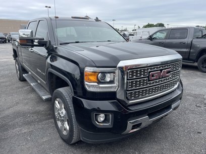 Used 2018 GMC Sierra 2500 Denali w/ Snow Plow Prep Package