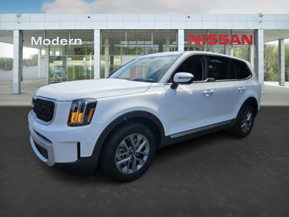 Used 2024 Kia Telluride LX
