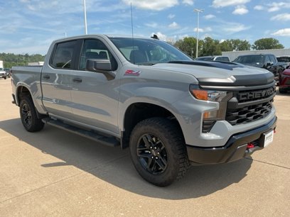 Used 2025 Chevrolet Silverado 1500 Custom Trail Boss w/ LPO, Dark Essentials Package