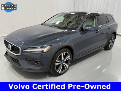 Certified 2023 Volvo V60 B5 Cross Country Plus w/ Climate Package