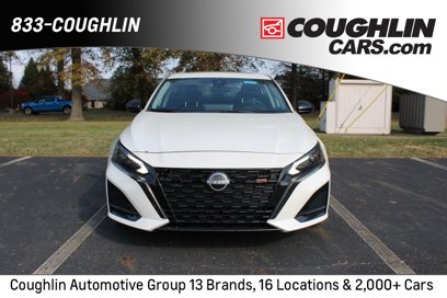 New 2025 Nissan Altima 2.5 SR w/ SR Premium Package
